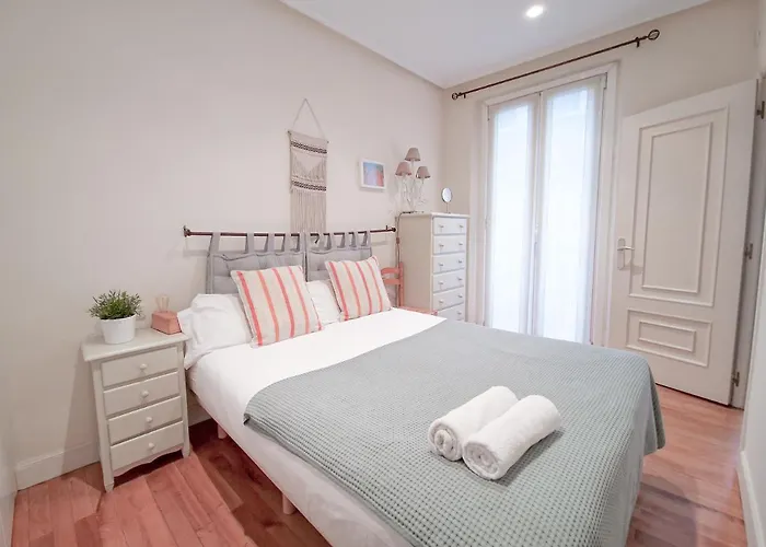 Casa Del Norte - Quiet, Cozy & Fantastic Location! *